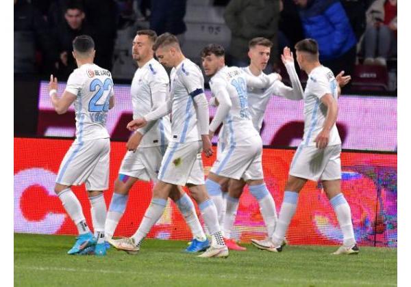 Se joacă!
