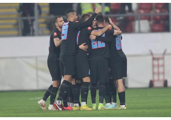 UTA - FCSB 2-2