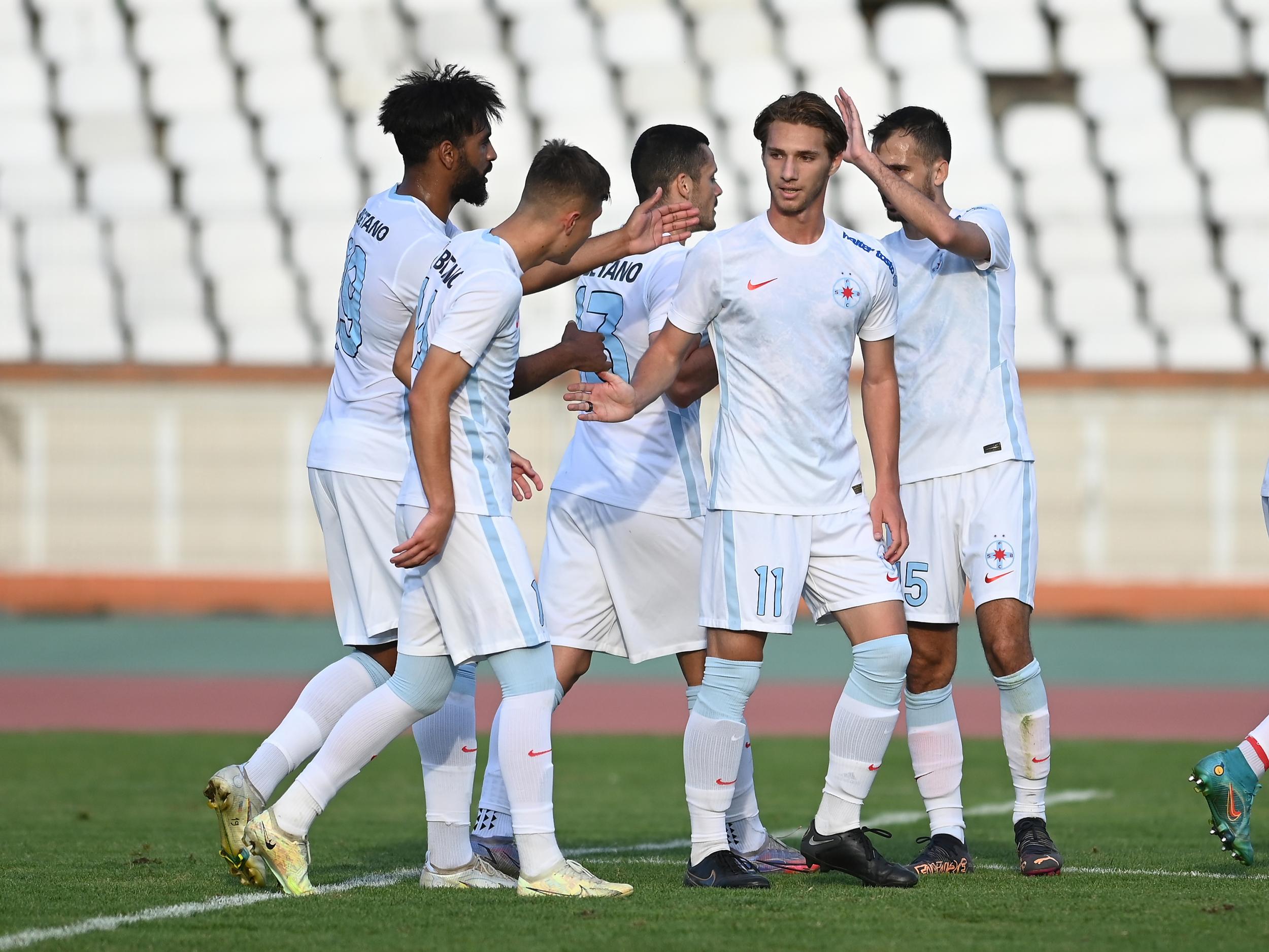 Debut pentru Omrani și Nikolov!>